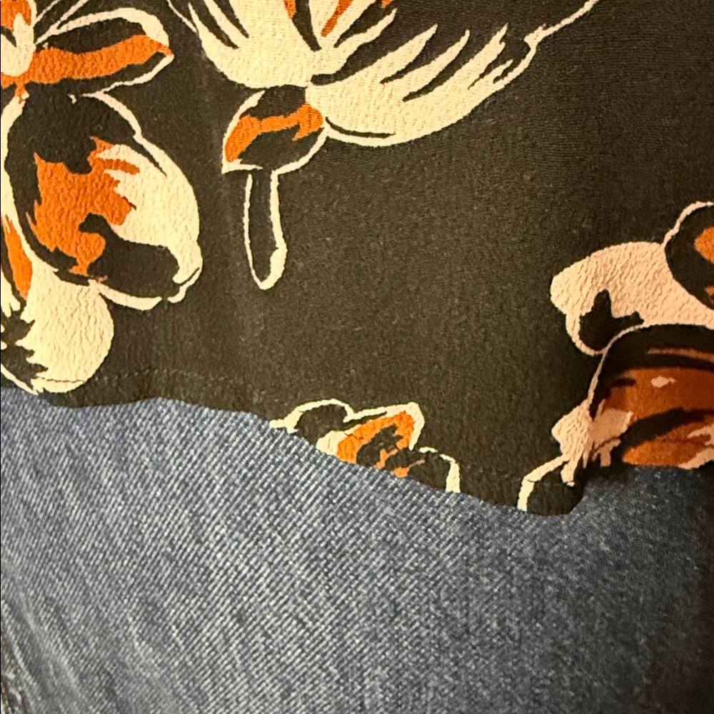Madewell Black Floral Blouse Women’s M Drapey Viscose Top Short‎ Sleeve - Picture 11 of 12